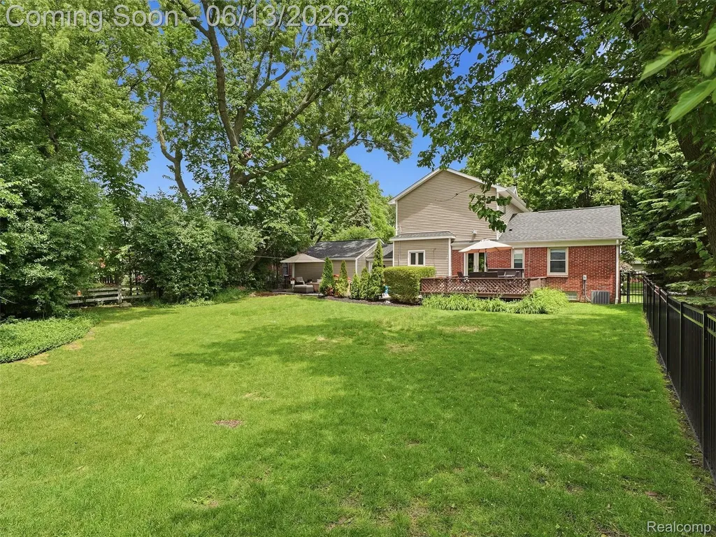 2622 Bembridge Road Royal Oak City MI 48073