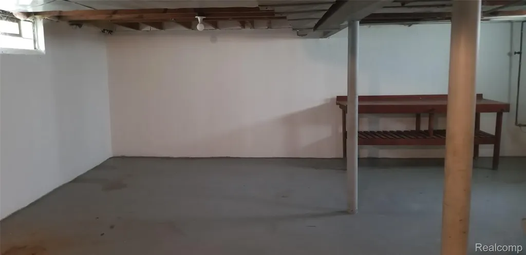 20083 Chapel Street Detroit City MI 48219