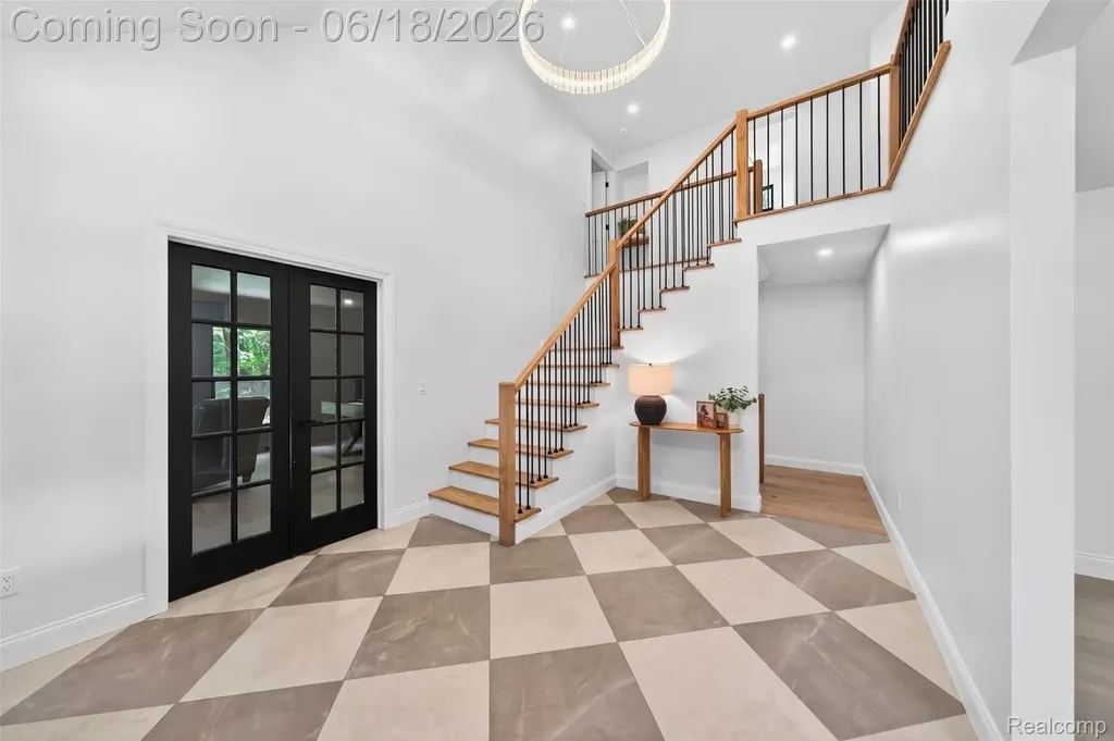 1366 Conge Drive Bloomfield Charter Township MI 48304