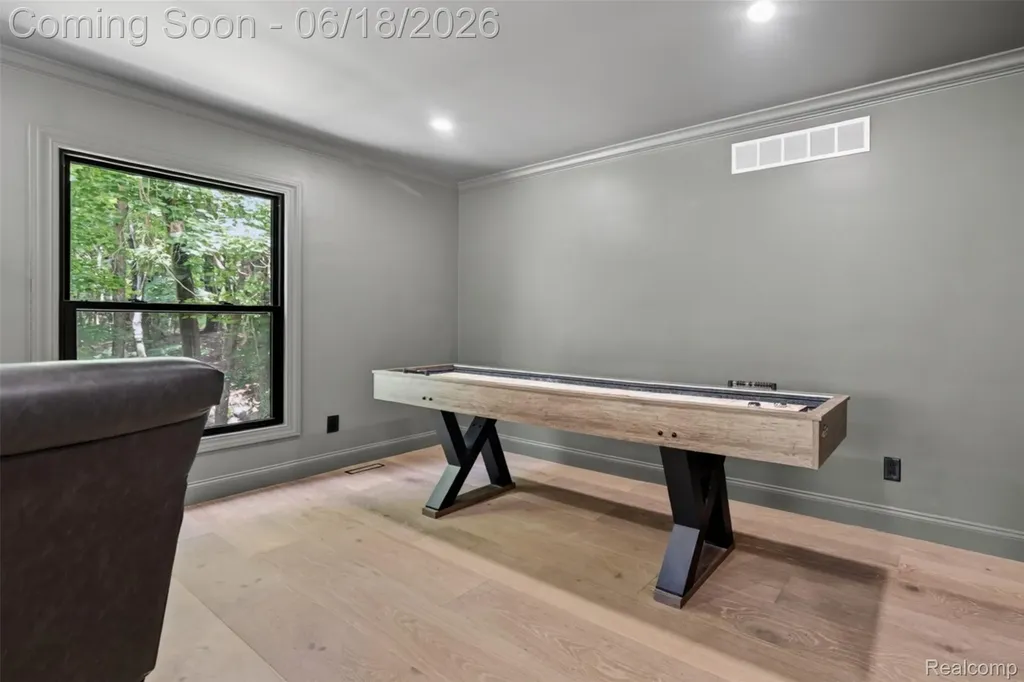 1366 Conge Drive Bloomfield Charter Township MI 48304