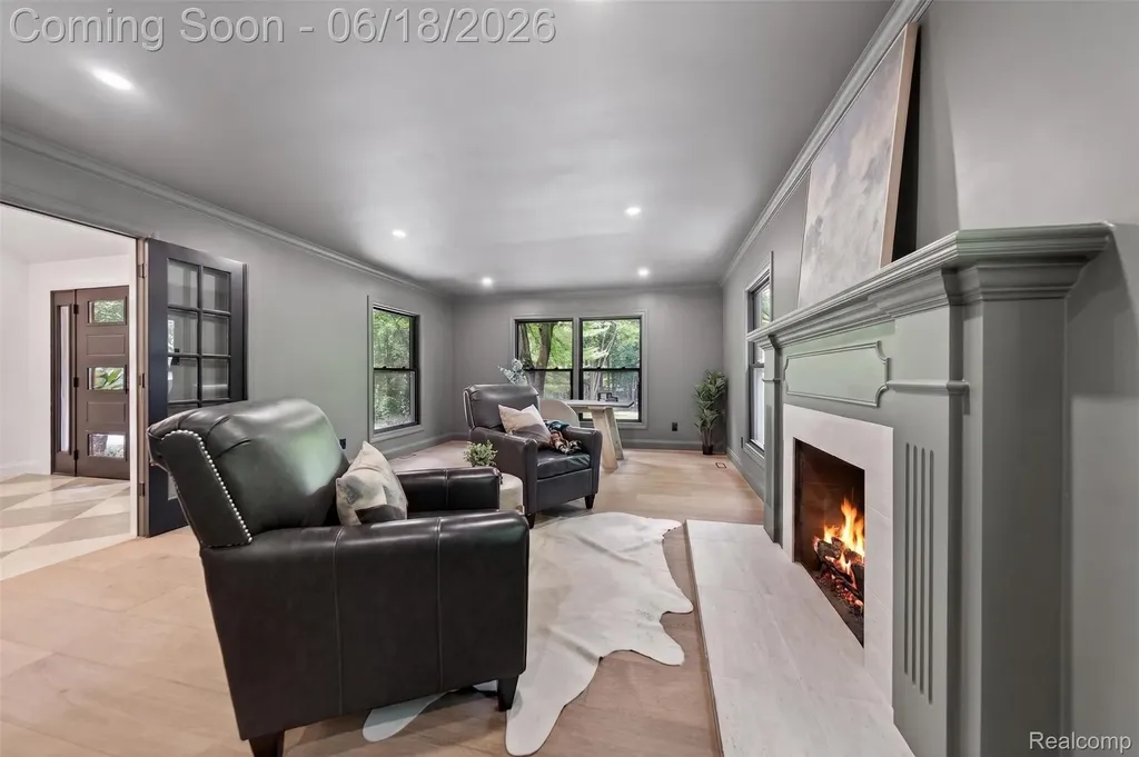 1366 Conge Drive Bloomfield Charter Township MI 48304