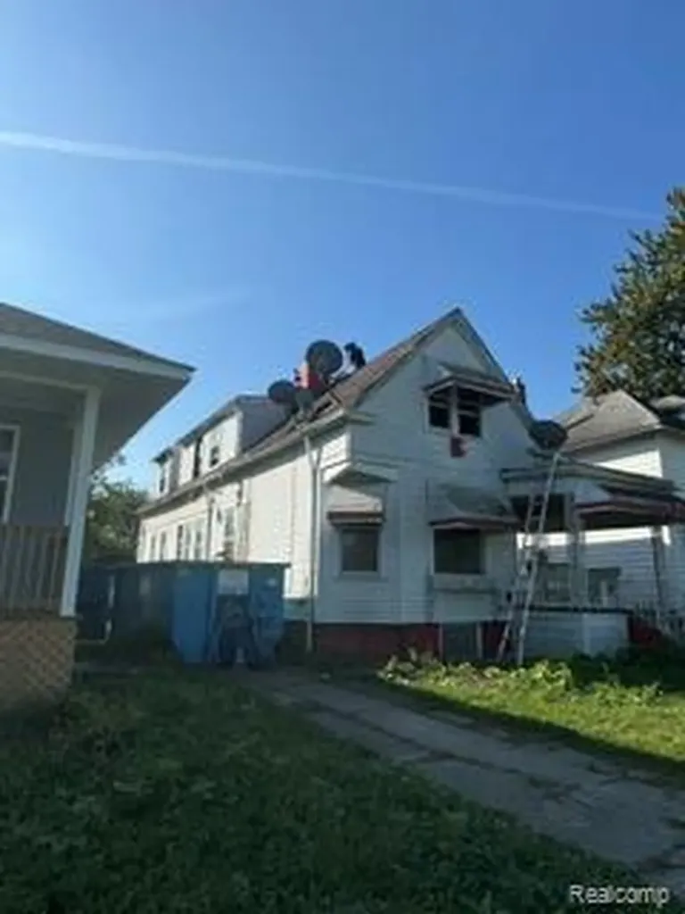 306 Kenilworth Street Detroit City MI 48202
