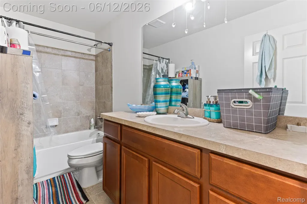 26861 Princeton Court Southfield City MI 48034