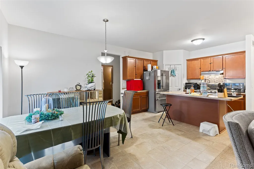 26861 Princeton Court Southfield City MI 48034