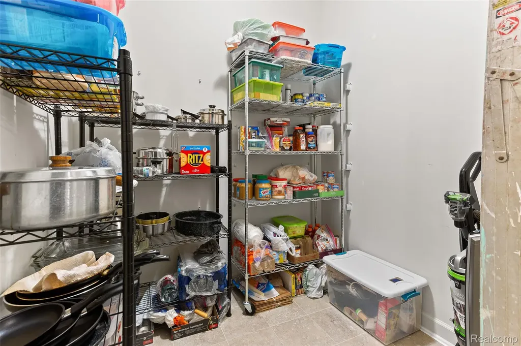 26861 Princeton Court Southfield City MI 48034