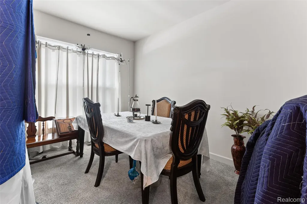 26861 Princeton Court Southfield City MI 48034