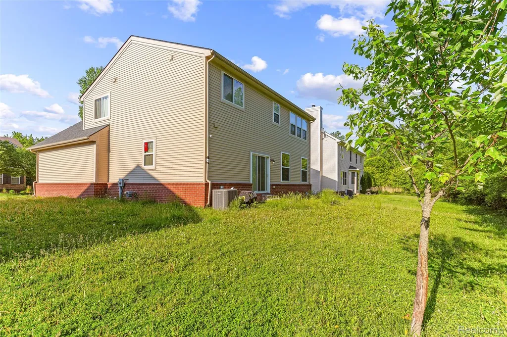 26861 Princeton Court Southfield City MI 48034