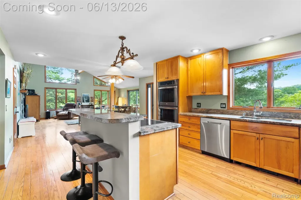 6186 Crane Road Pittsfield Charter Township MI 48197