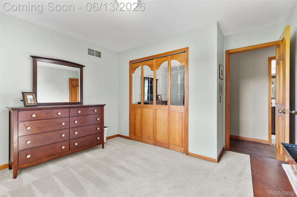 6186 Crane Road Pittsfield Charter Township MI 48197