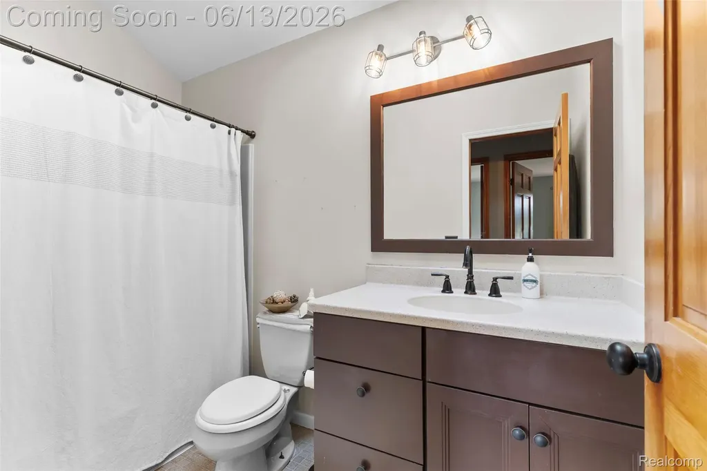 6186 Crane Road Pittsfield Charter Township MI 48197