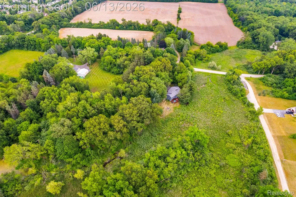 6186 Crane Road Pittsfield Charter Township MI 48197