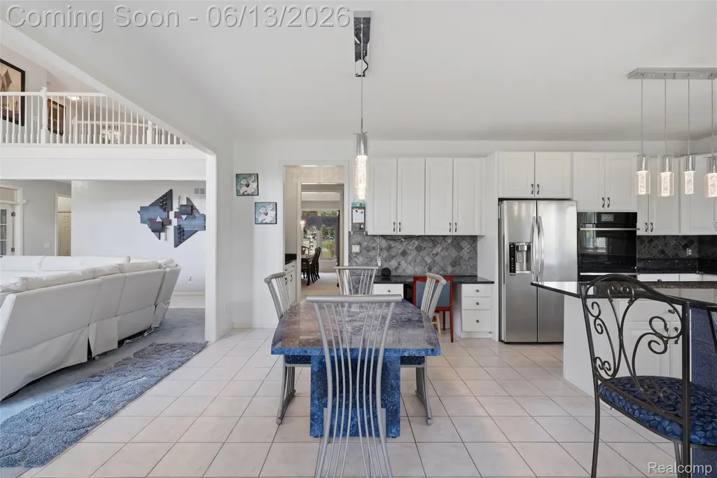 2935 Ivy Hill Drive Commerce Charter Township MI 48382