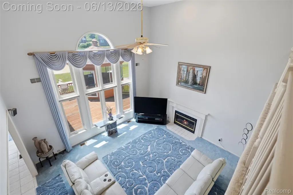 2935 Ivy Hill Drive Commerce Charter Township MI 48382