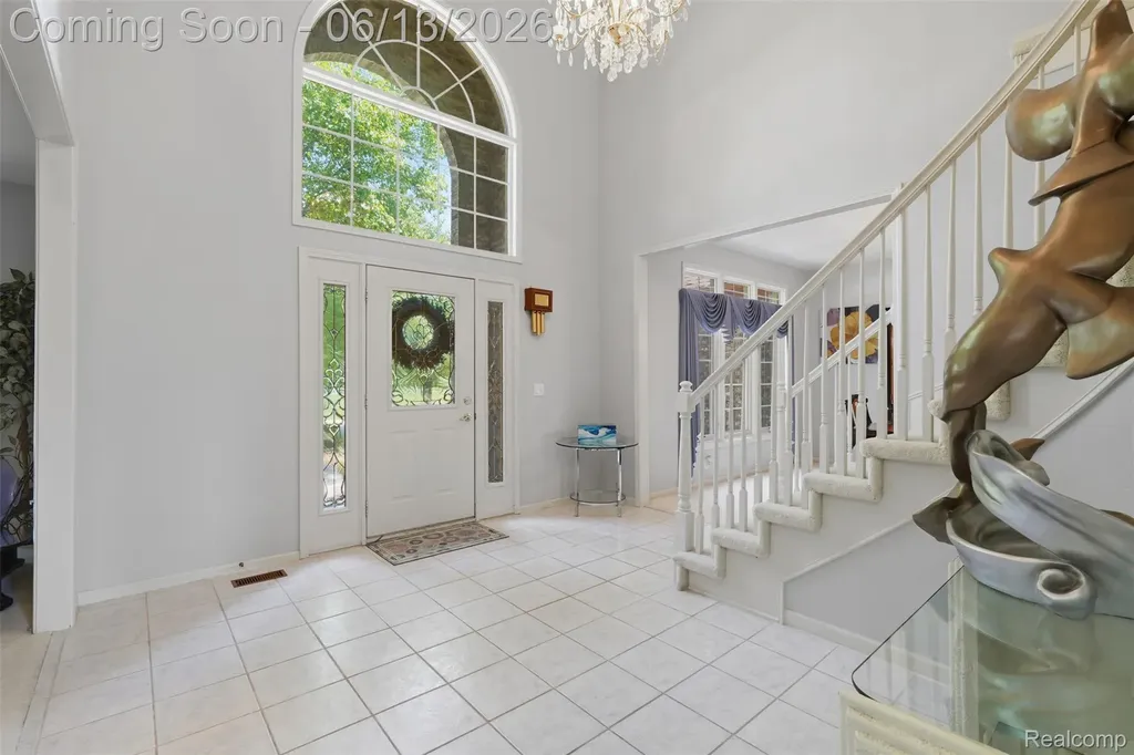 2935 Ivy Hill Drive Commerce Charter Township MI 48382