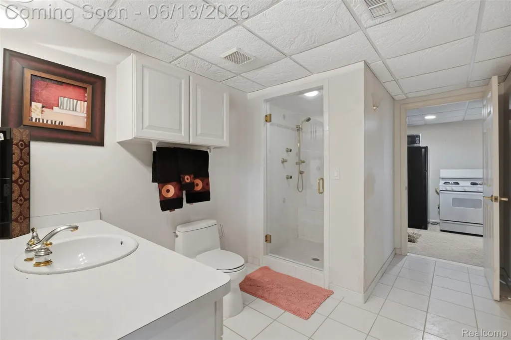 2935 Ivy Hill Drive Commerce Charter Township MI 48382