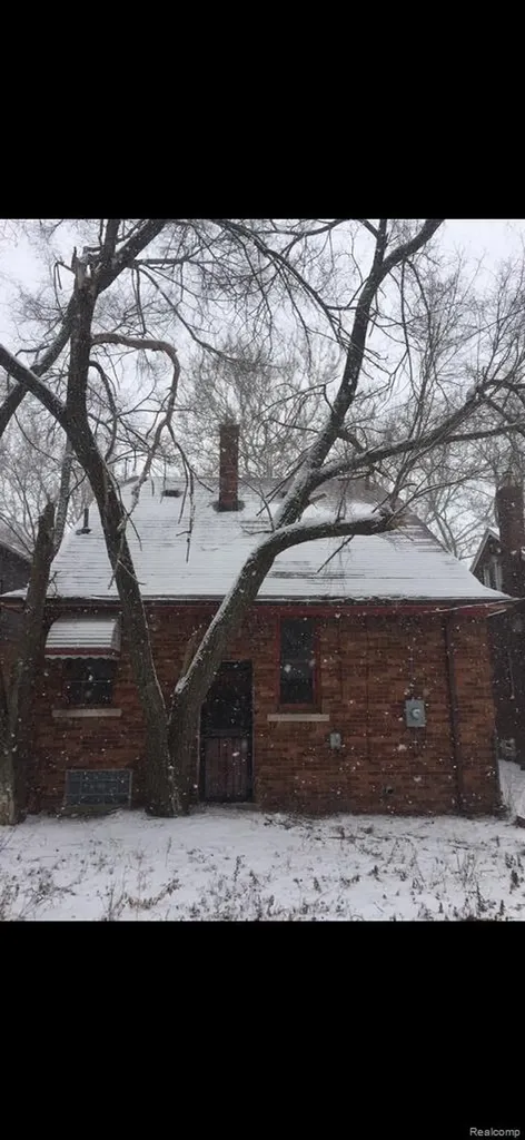 8229 Carlin Street Detroit City MI 48228