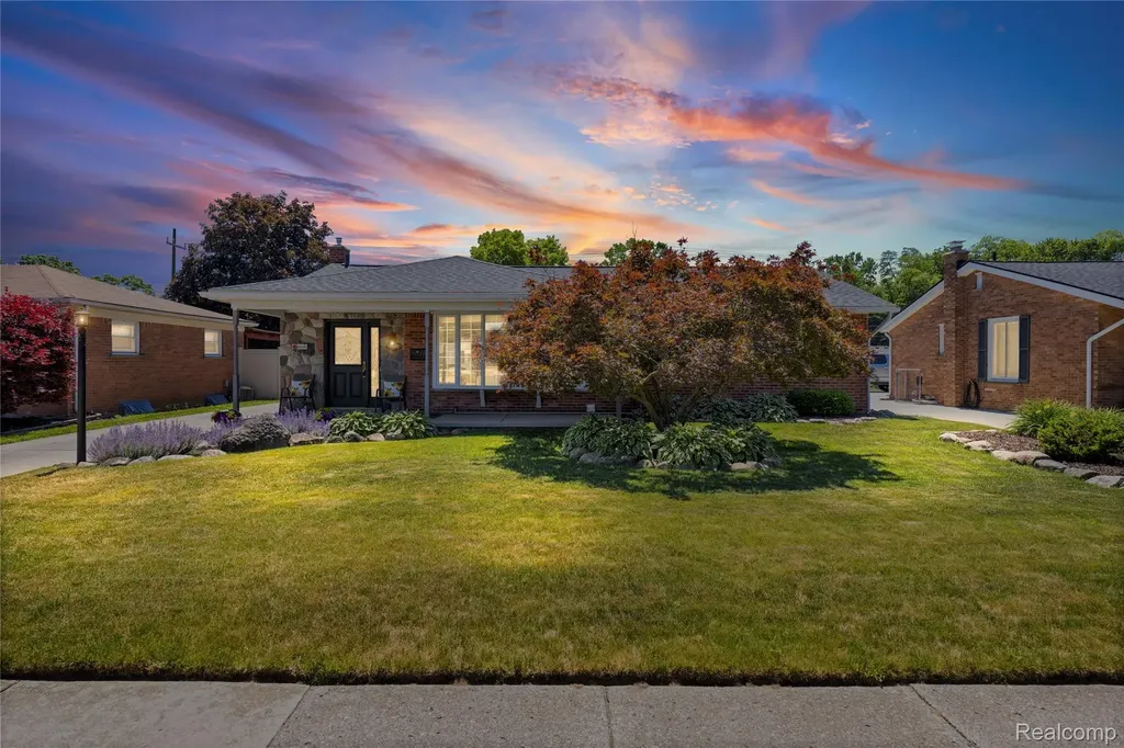 35481 Hathaway Street Livonia City MI 48150