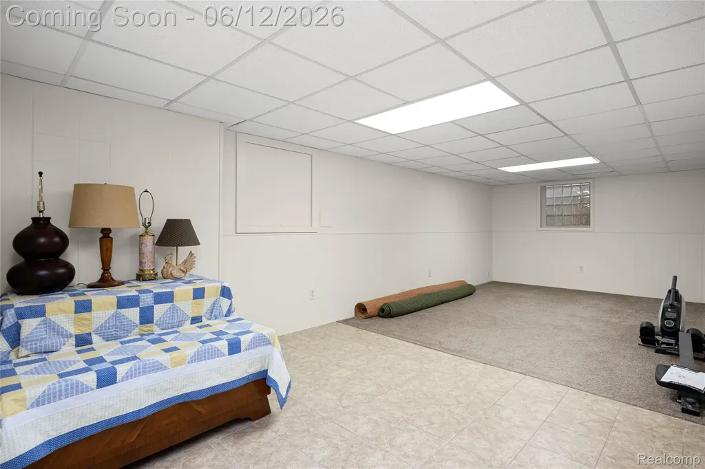 35481 Hathaway Street Livonia City MI 48150