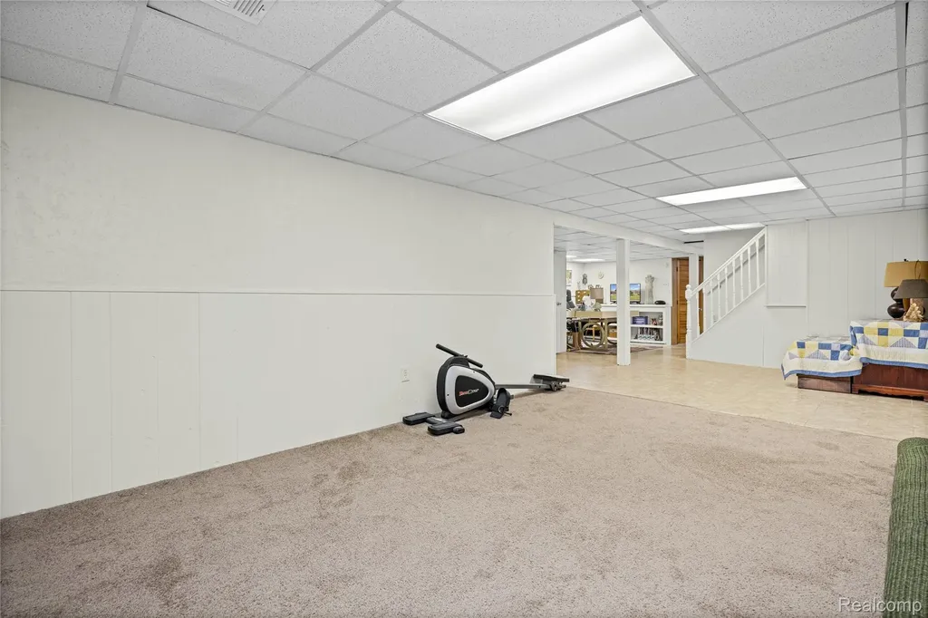 35481 Hathaway Street Livonia City MI 48150