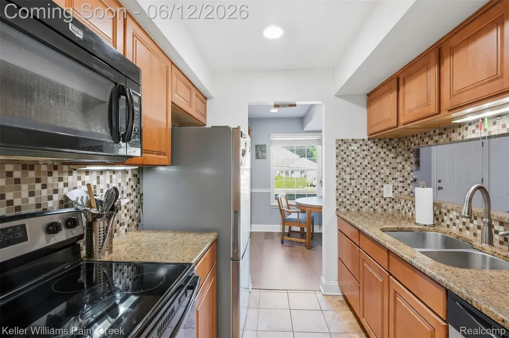 3192 Beechtree Court Orion Charter Township MI 48360