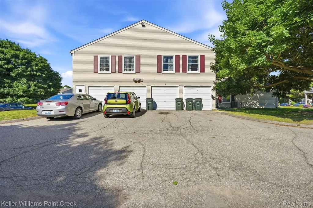 3192 Beechtree Court Orion Charter Township MI 48360