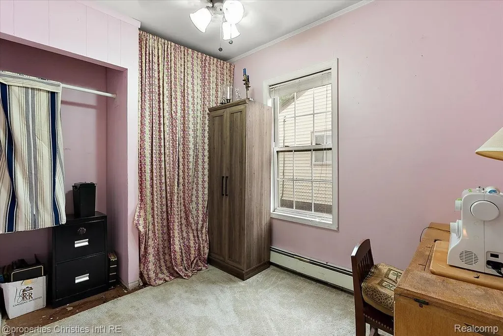 27428 Townley Street Madison Heights City MI 48071