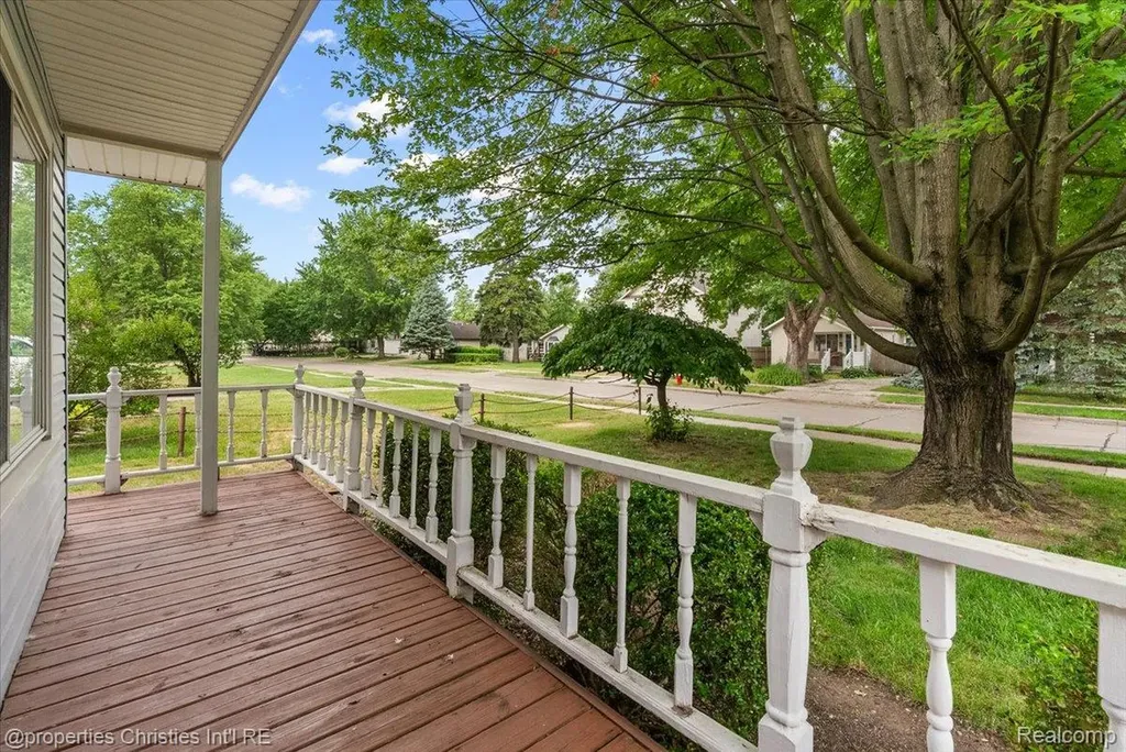 27428 Townley Street Madison Heights City MI 48071