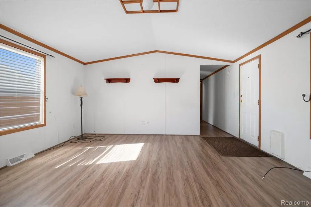 23467 Manor Road North Huron Charter Township MI 48164