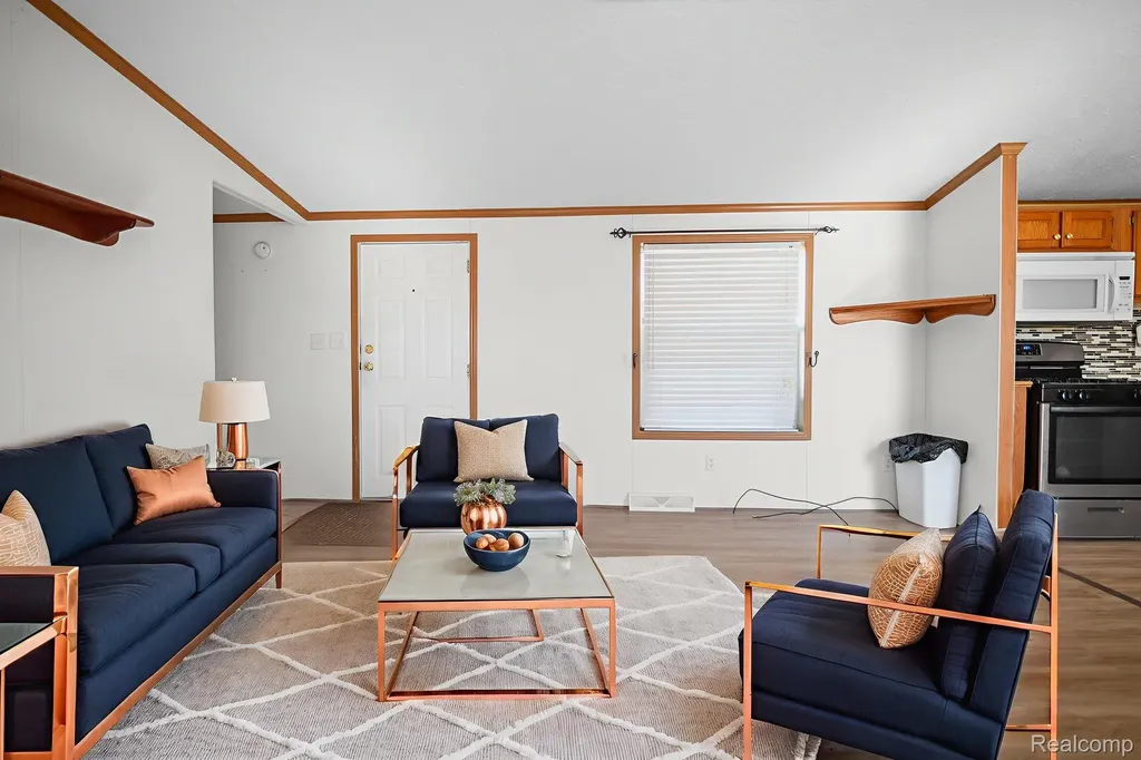 23467 Manor Road North Huron Charter Township MI 48164