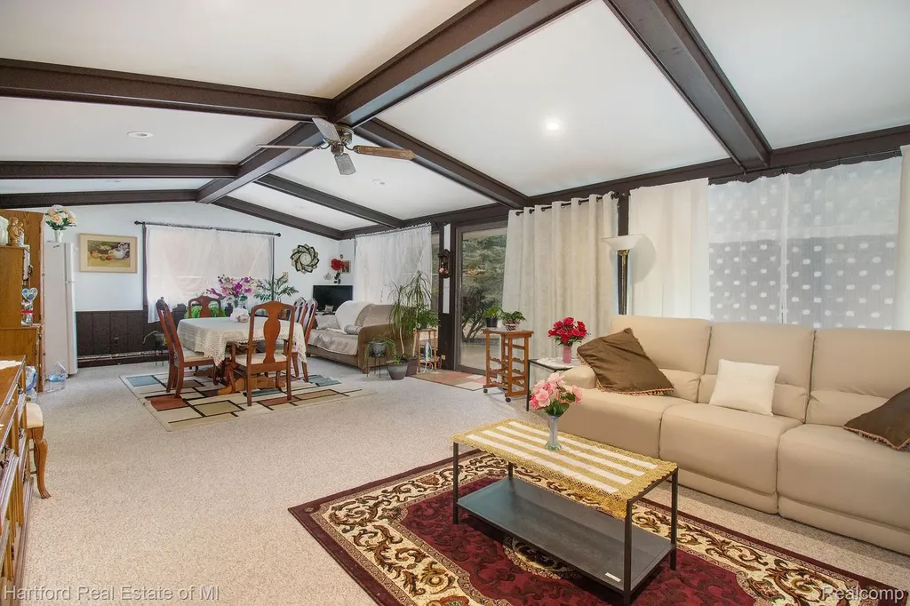 19622 Telegraph Road Brownstown Charter Township MI 48174