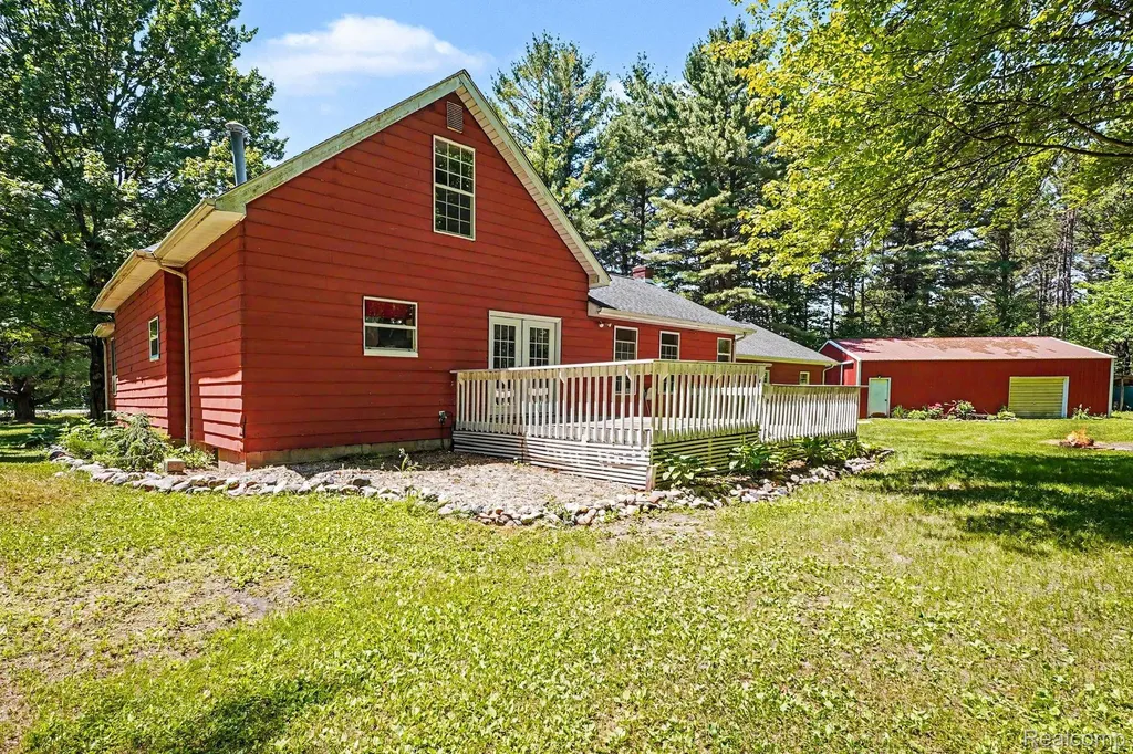 2617 M 76 Deep River Township MI 48658