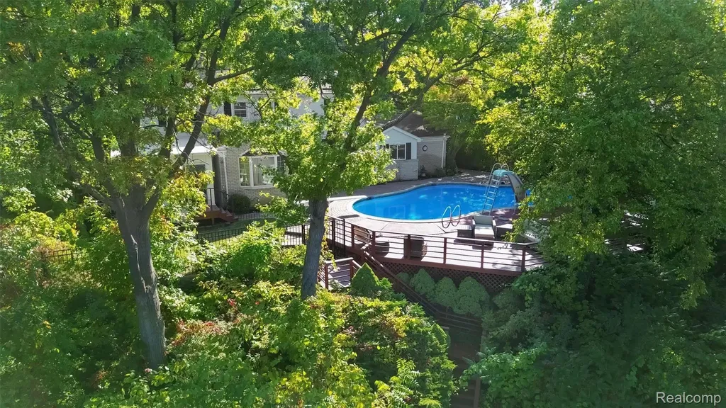 3379 Wormer Drive Waterford Charter Township MI 48329