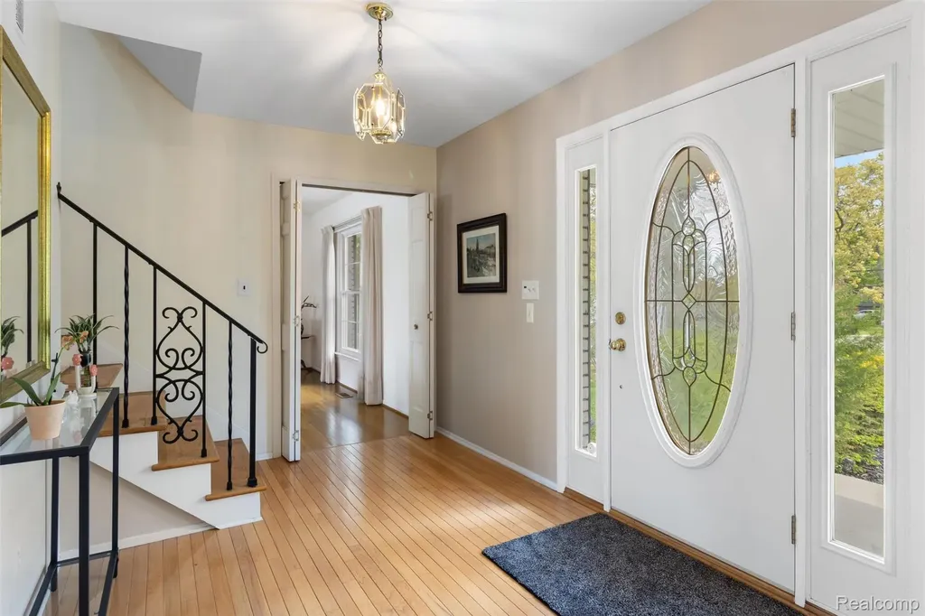 3379 Wormer Drive Waterford Charter Township MI 48329
