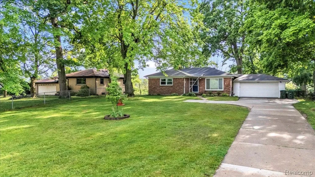 3972 Joslyn Road Orion Charter Township MI 48359