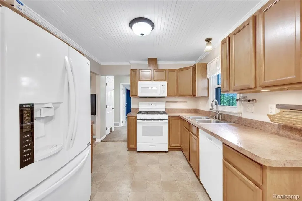 3972 Joslyn Road Orion Charter Township MI 48359