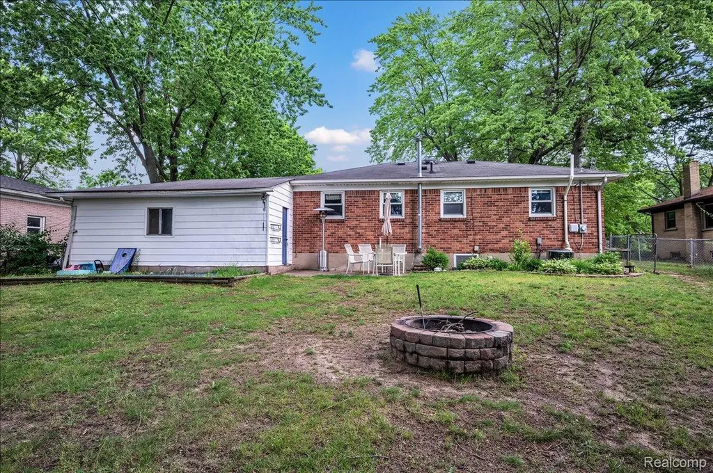 3972 Joslyn Road Orion Charter Township MI 48359