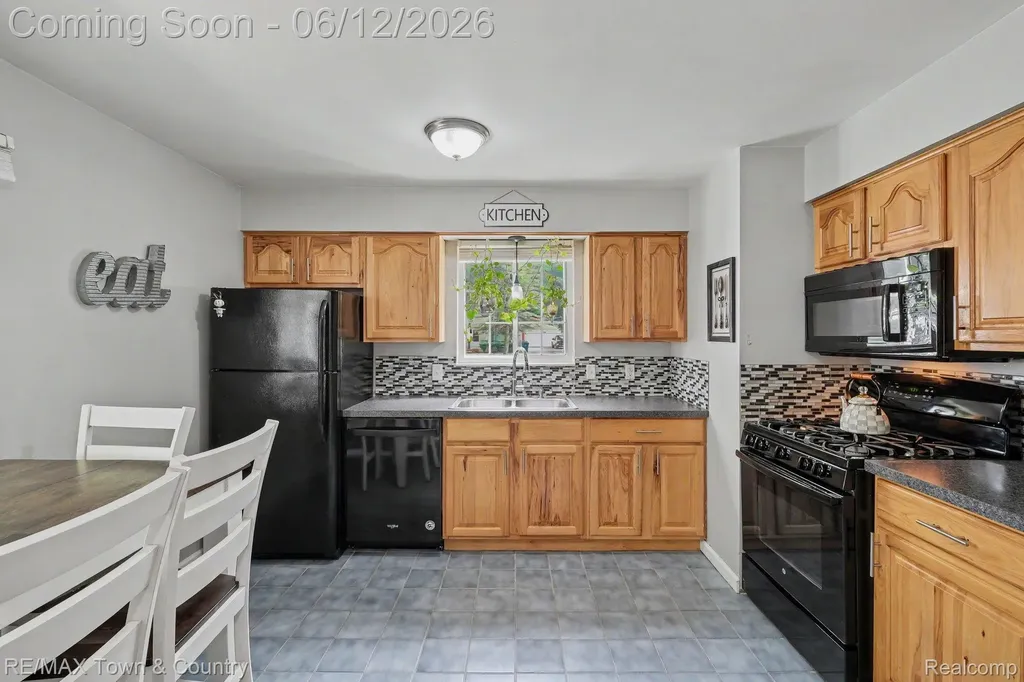 508 W 2nd Street Davison City MI 48423
