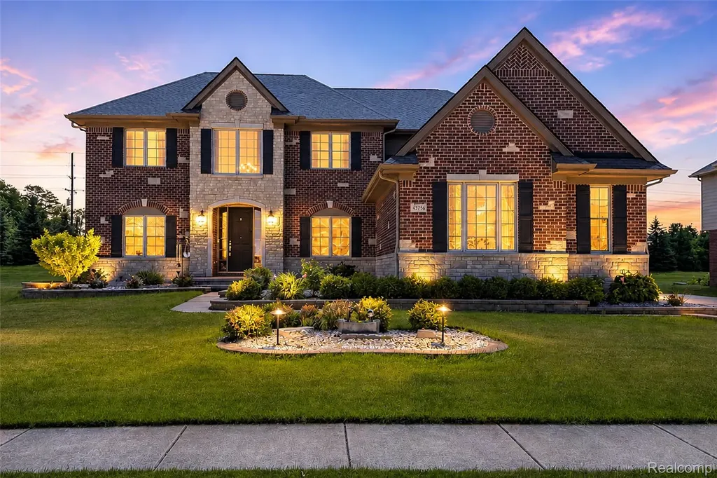 47576 Valencia Circle Novi City MI 48374