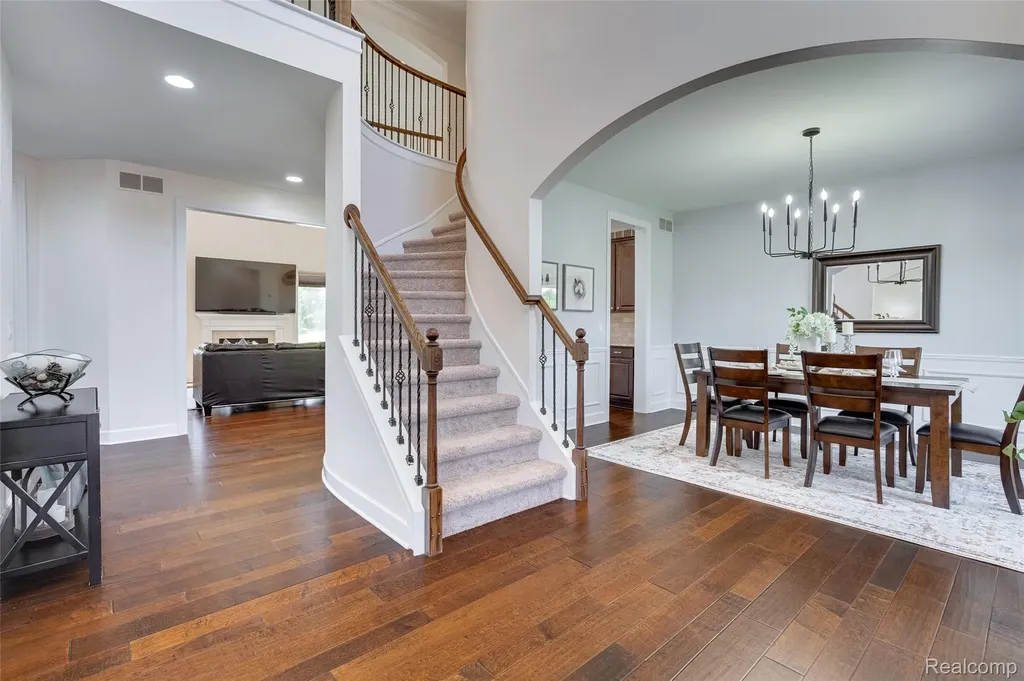 47576 Valencia Circle Novi City MI 48374