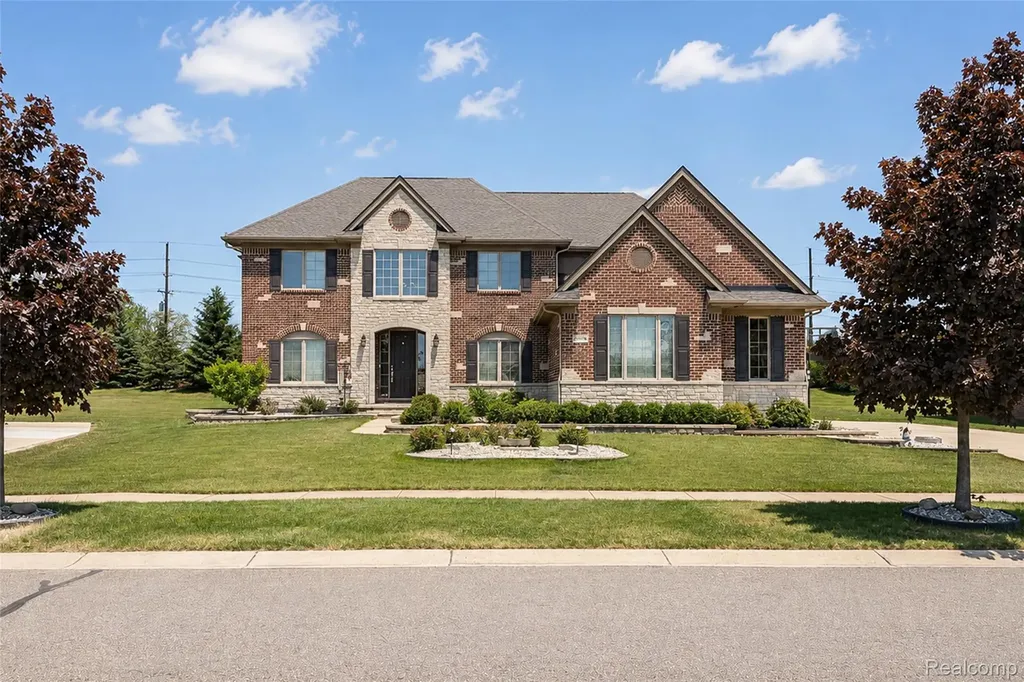 47576 Valencia Circle Novi City MI 48374