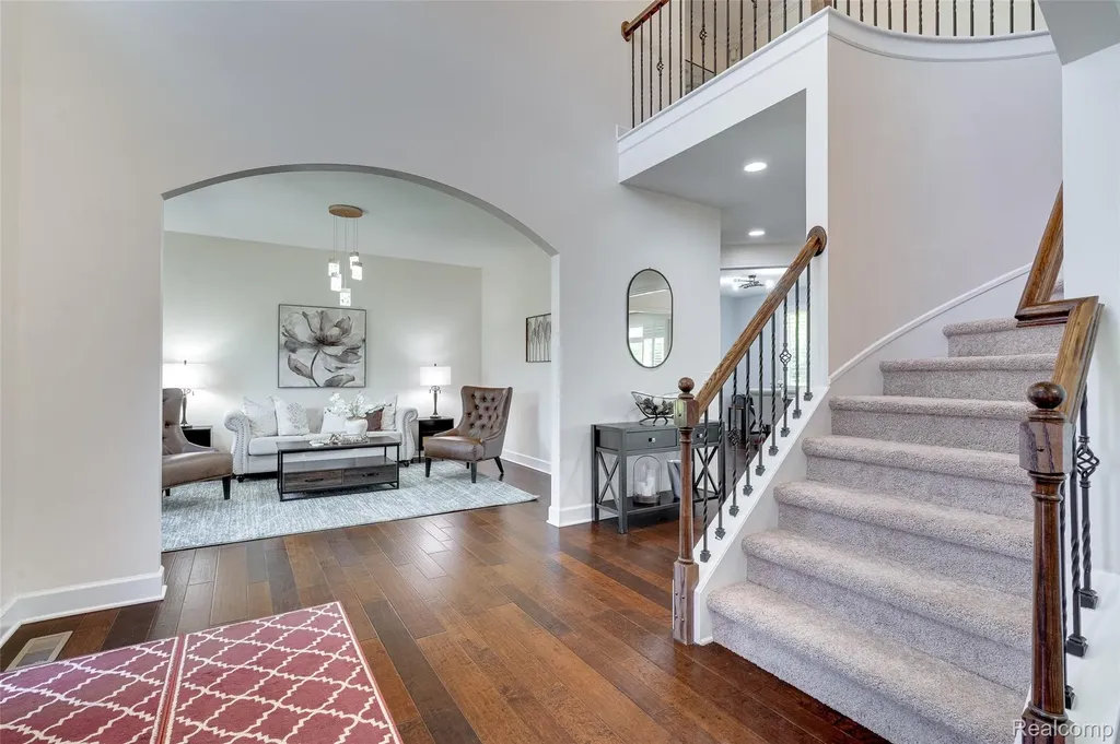 47576 Valencia Circle Novi City MI 48374