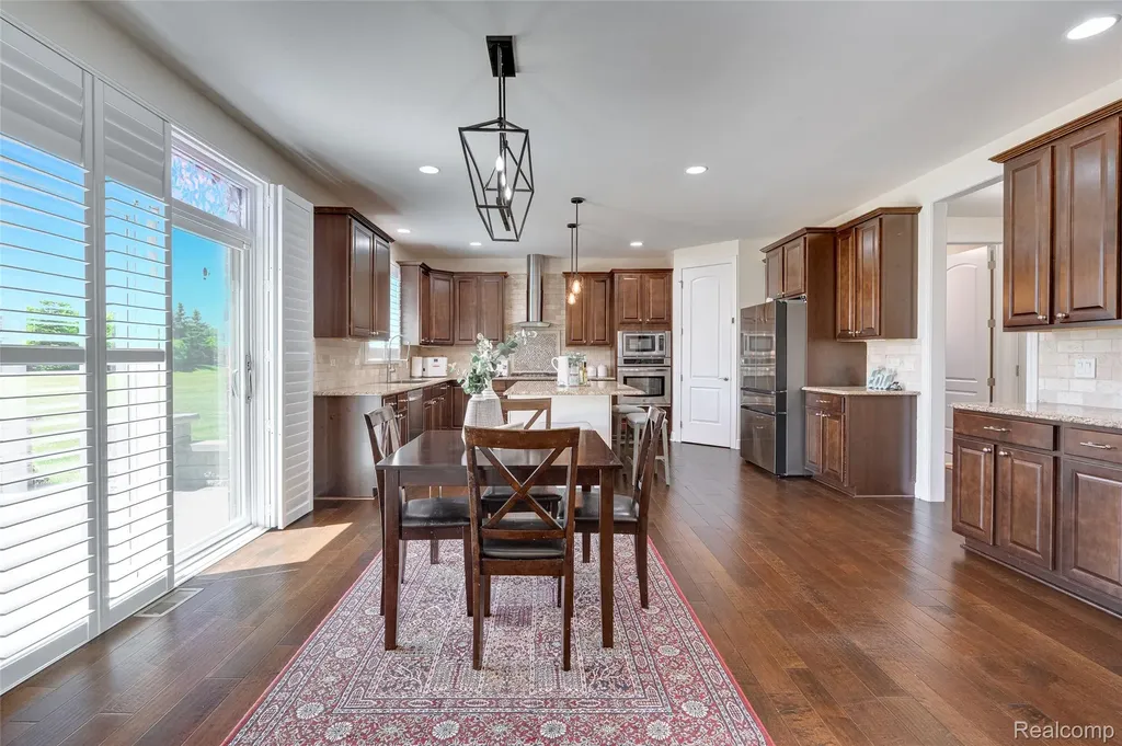 47576 Valencia Circle Novi City MI 48374