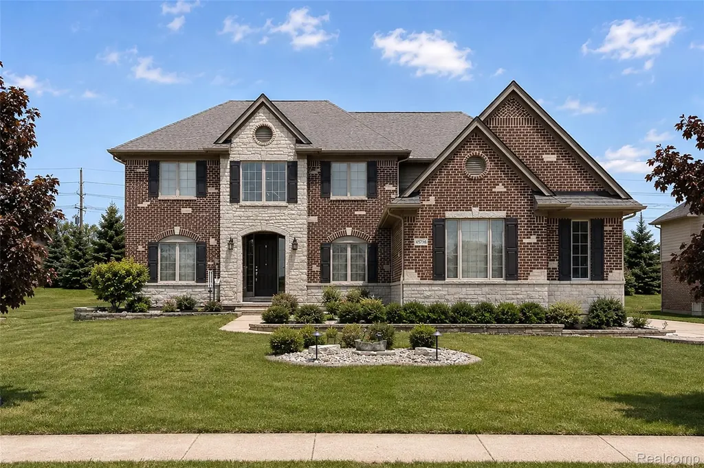 47576 Valencia Circle Novi City MI 48374