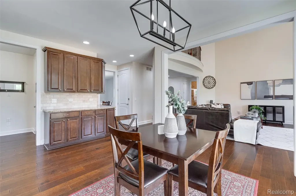 47576 Valencia Circle Novi City MI 48374