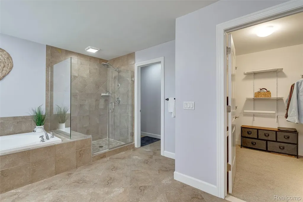 47576 Valencia Circle Novi City MI 48374