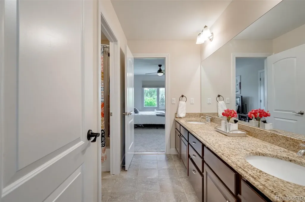 47576 Valencia Circle Novi City MI 48374