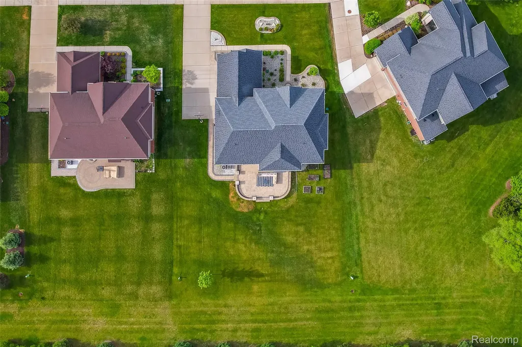 47576 Valencia Circle Novi City MI 48374