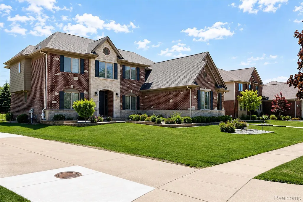 47576 Valencia Circle Novi City MI 48374