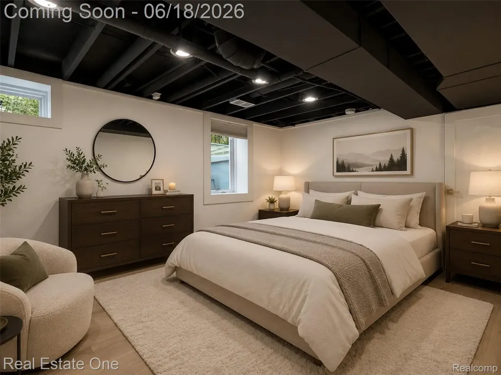 10125 Borgman Avenue Huntington Woods City MI 48070