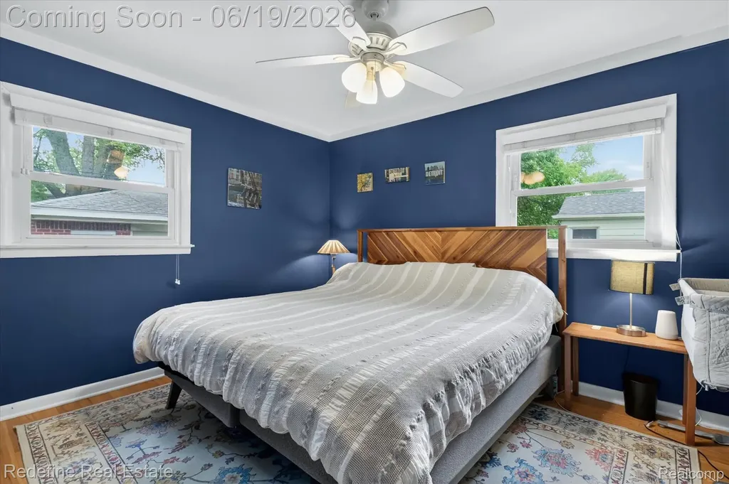 2432 Dallas Avenue Royal Oak City MI 48067